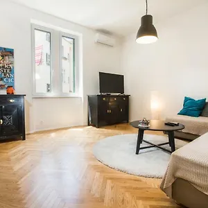 https://apartment-mary-split-21000.splithotels.org